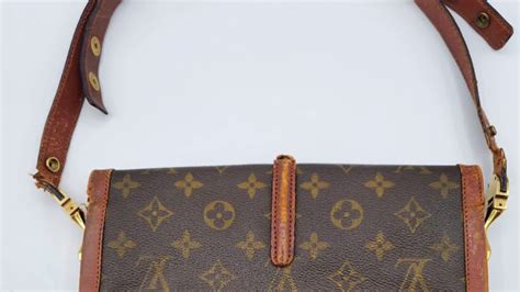 LOUIS VUITTON VINTAGE ANNI ‘70 RESTAURO COMPLETO